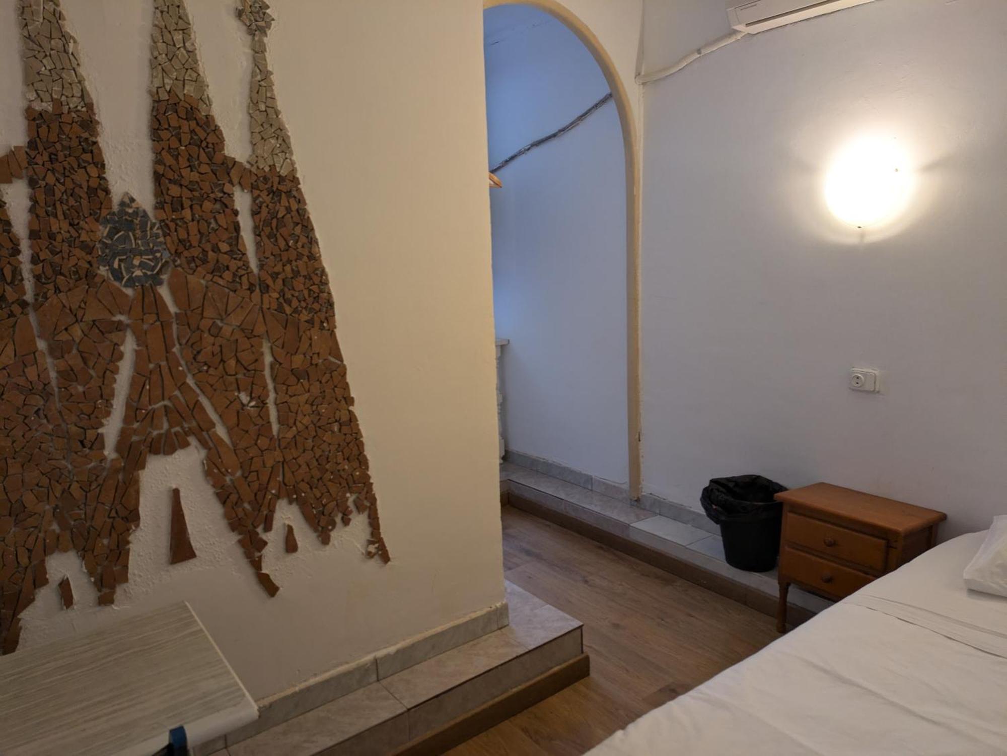 Pension Casa De Barca Барселона Екстериор снимка