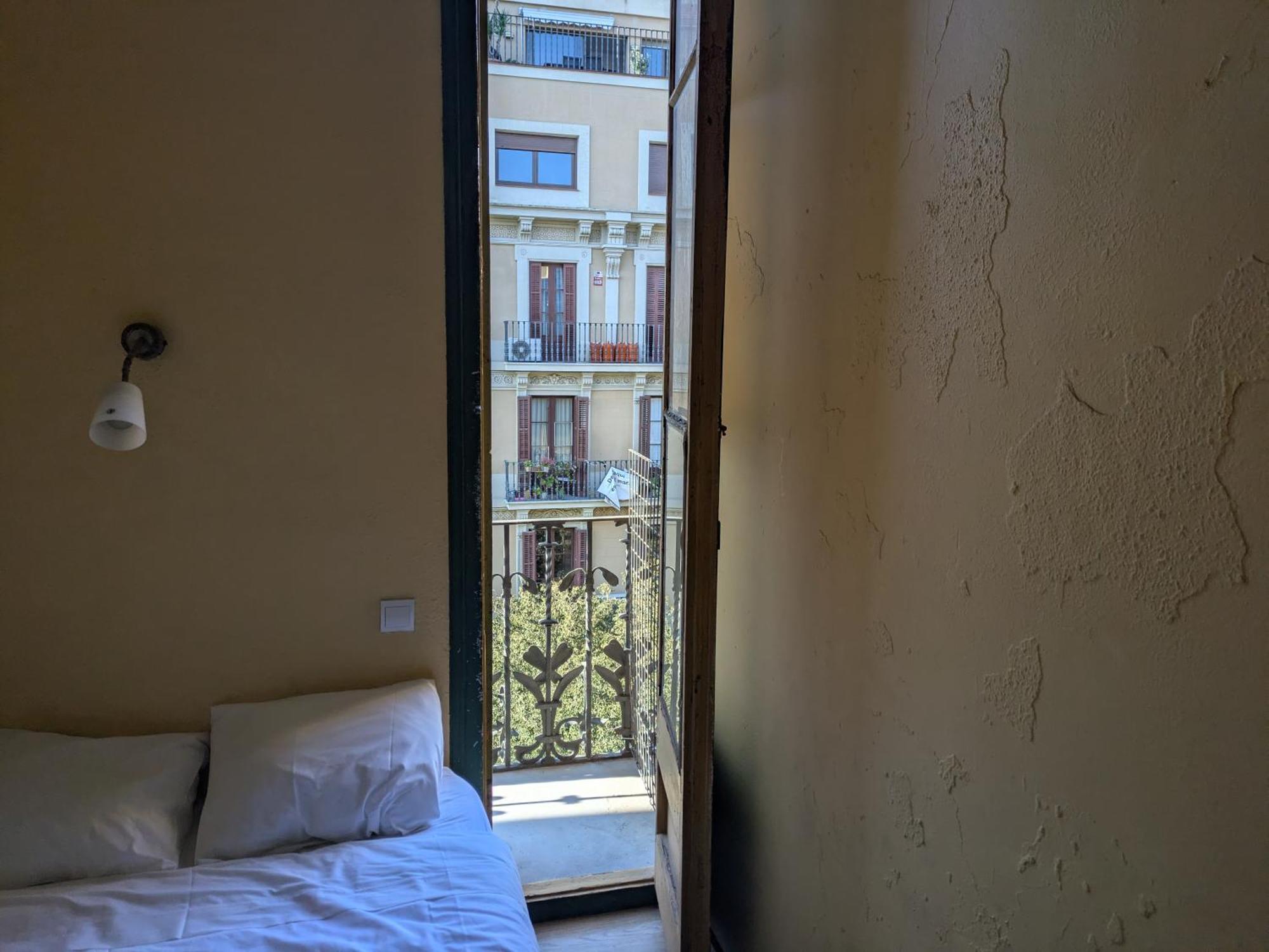 Pension Casa De Barca Барселона Екстериор снимка