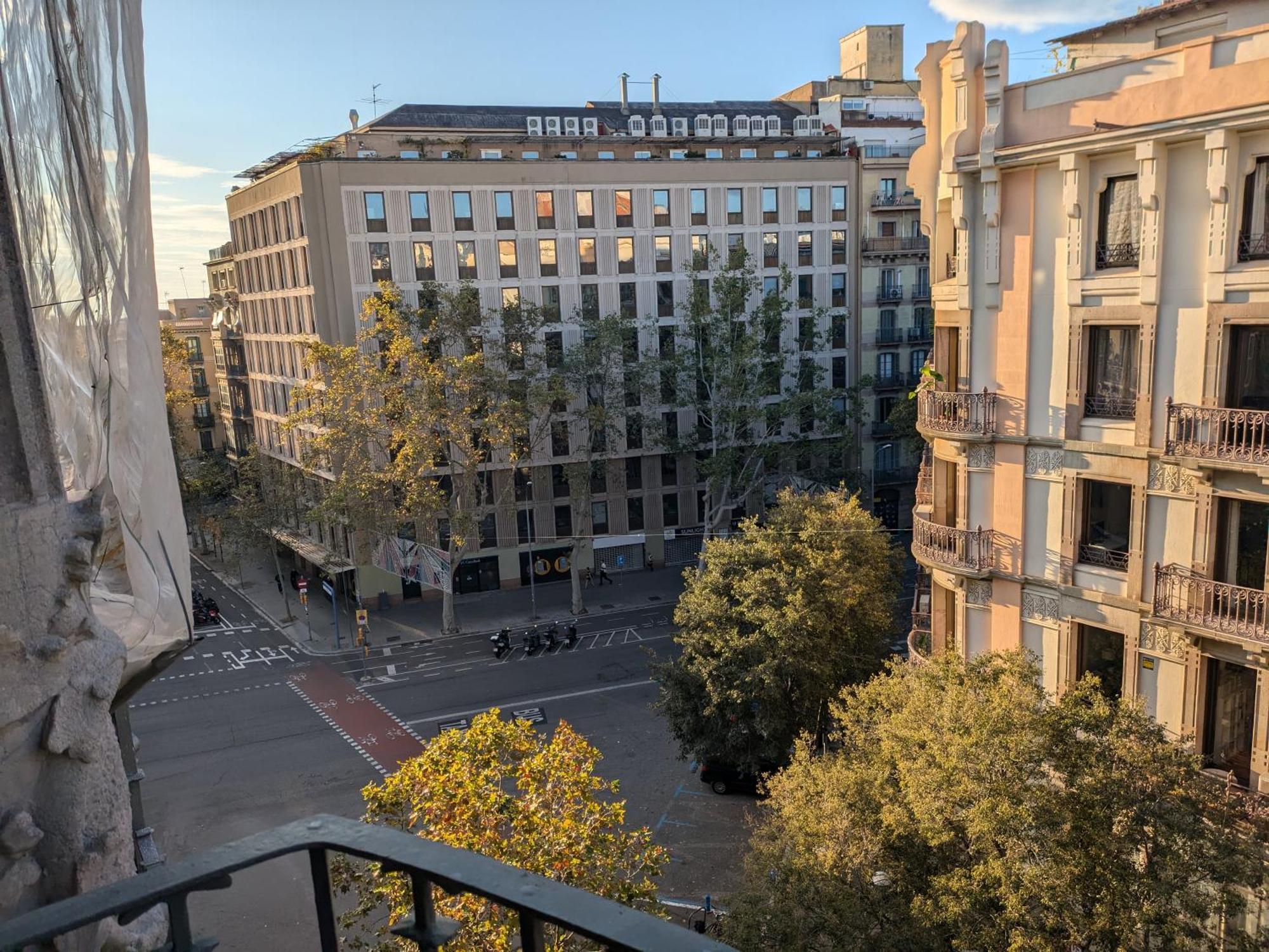 Pension Casa De Barca Барселона Екстериор снимка